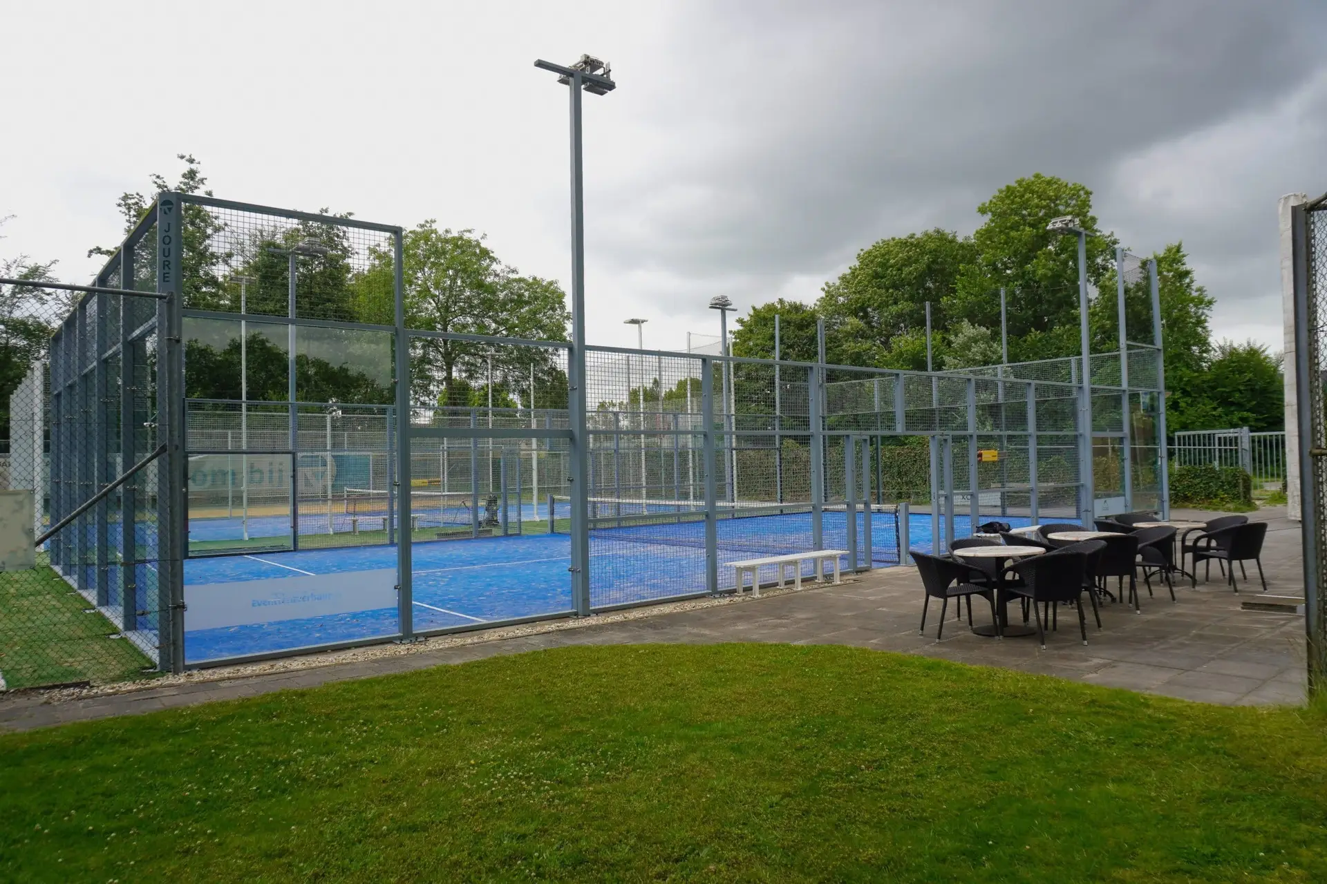 Padelbanen in Joure 10 Padelbanen van TV Joure in Joure, aangelegd door Allesvoorpadel