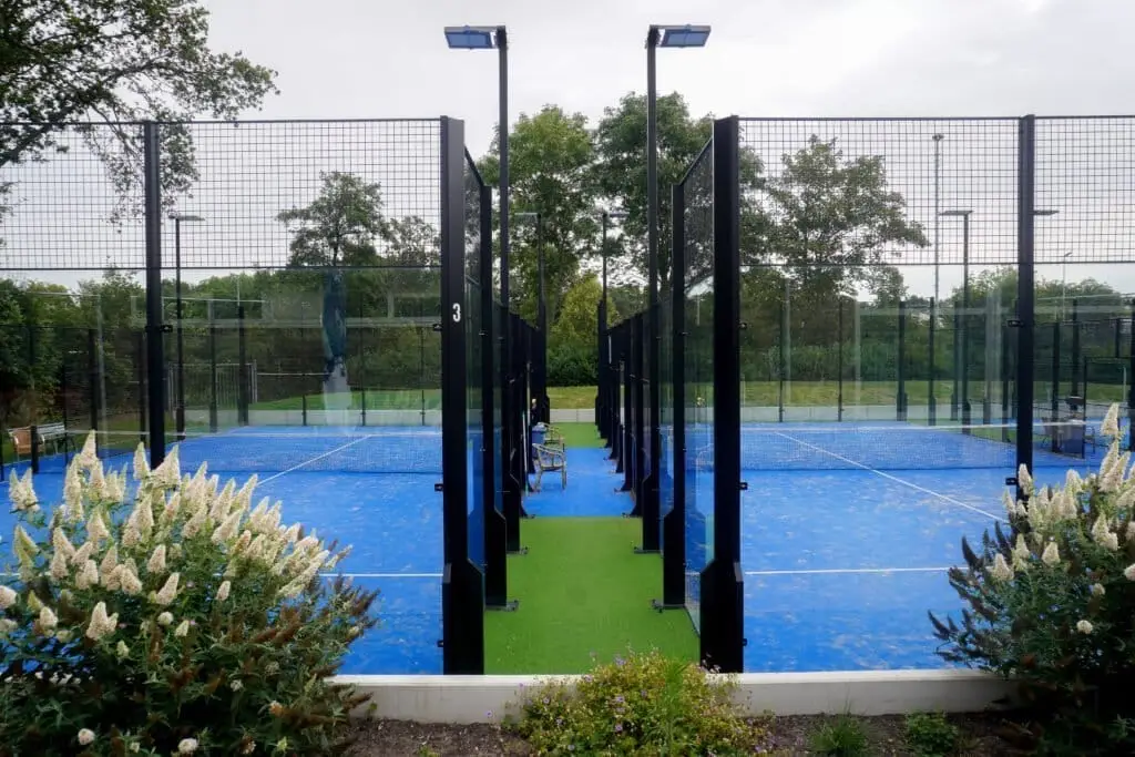 3 outdoor padelbanen van TV het Vennewater in Heiloo