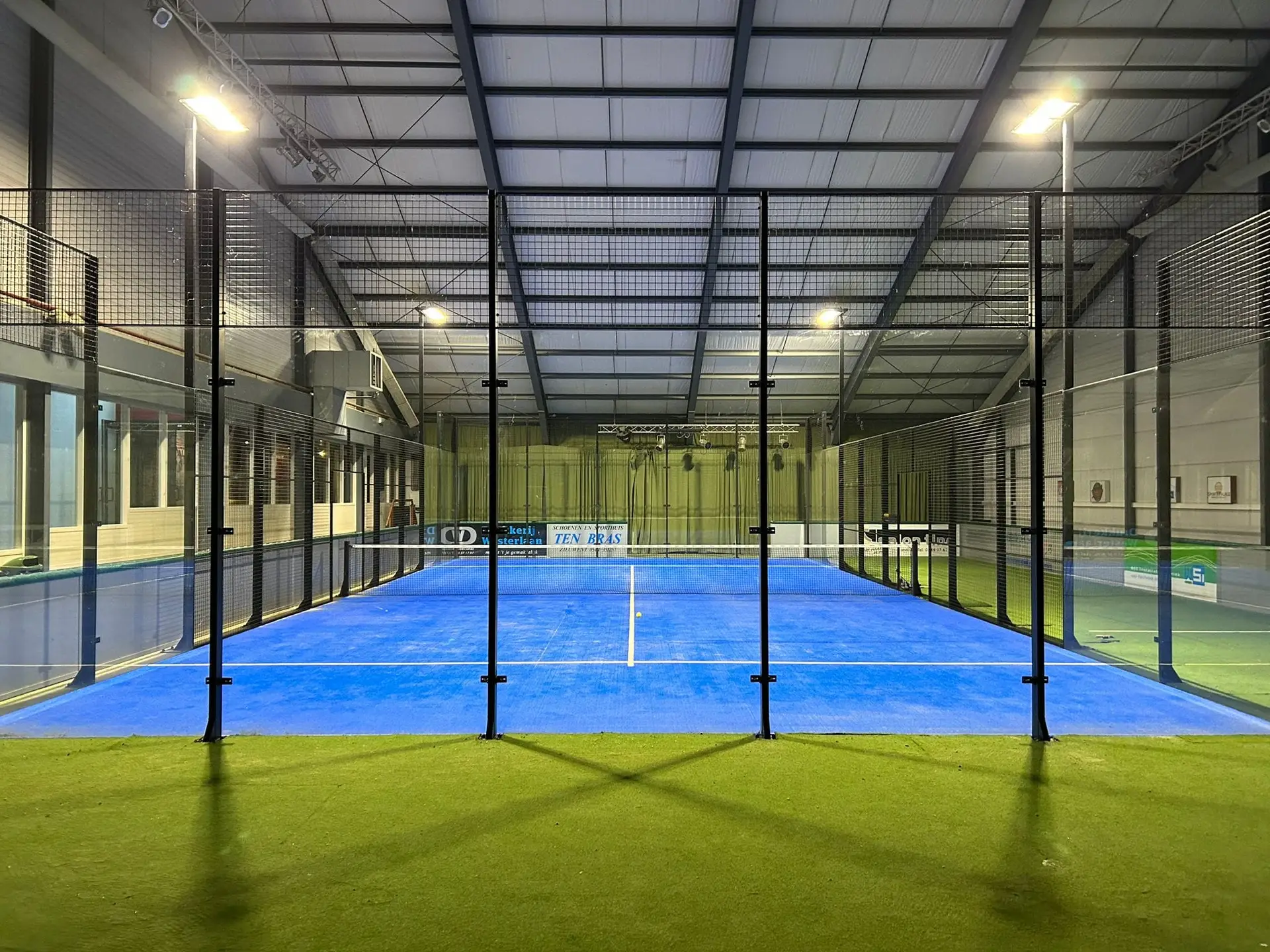 1 indoor padelbaan van Sourcy Center in Zieuwent