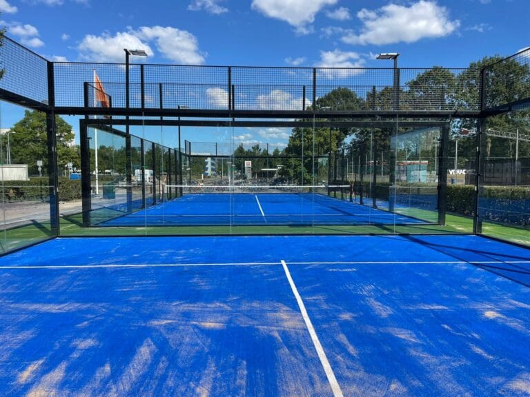 2 outdoor padelbanen van ACLO Sportcentrum in Groningen