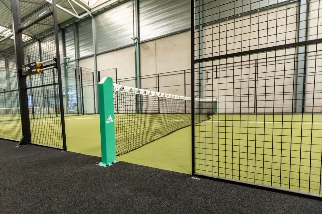 1 indoor padelbanen van Padelcentrum Bol in Edam