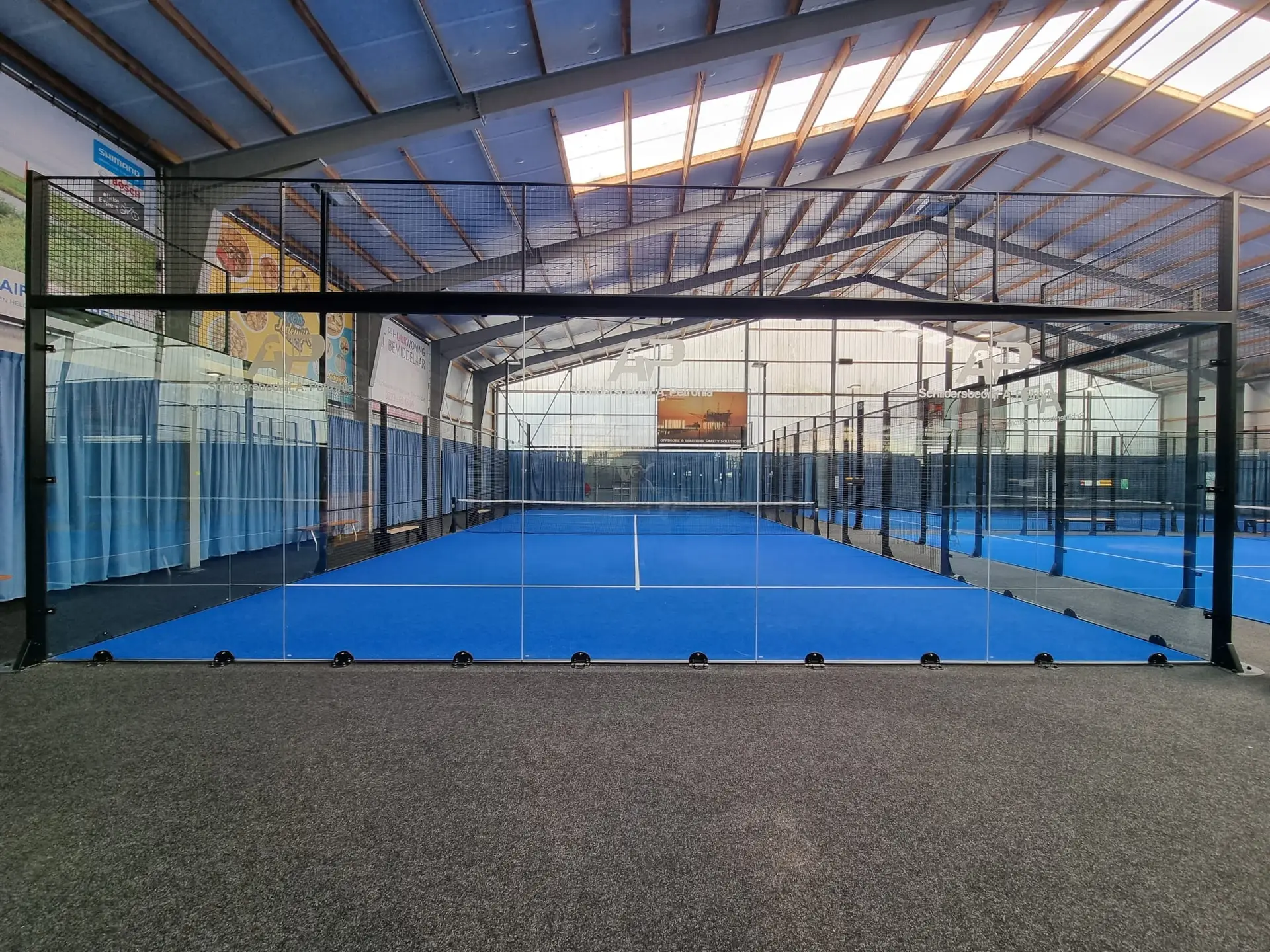 4 indoor padelbanen van Indoor Padel & Tennis Den Helder in Den Helder