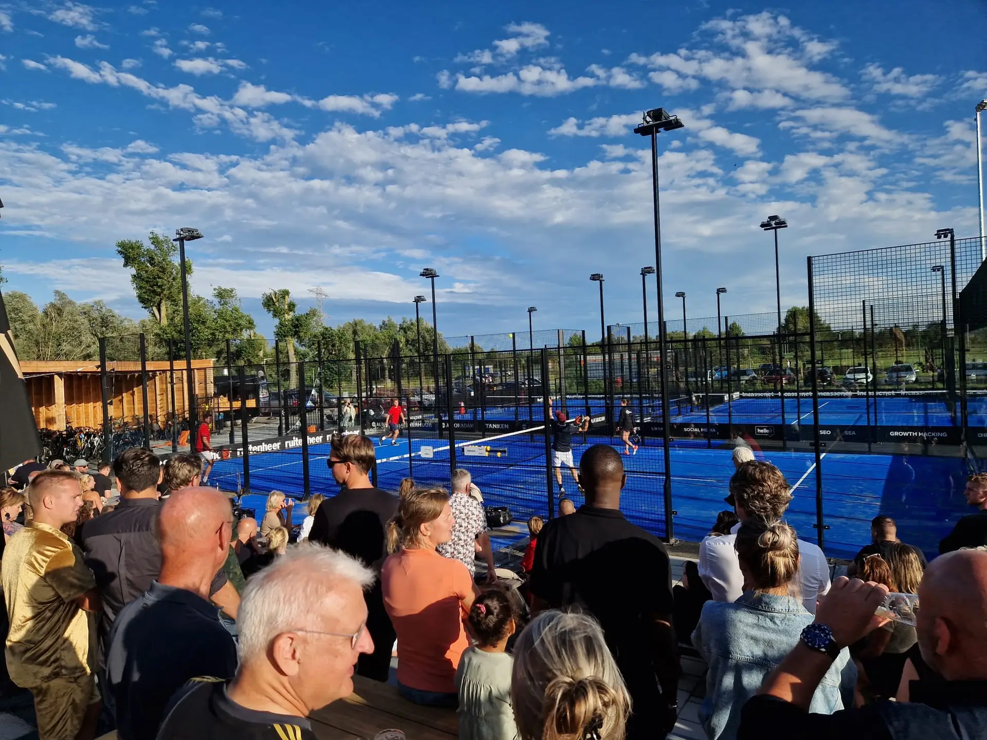 Padelbanen in Flevoland