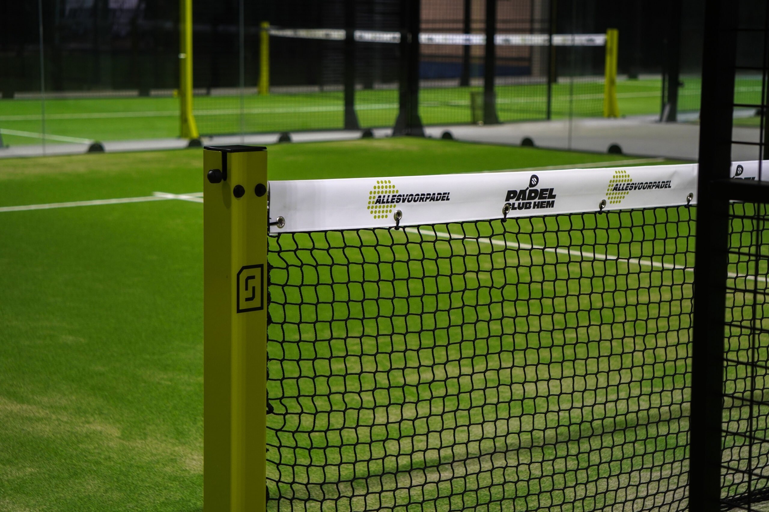 Sponsorship and branding around padel courts