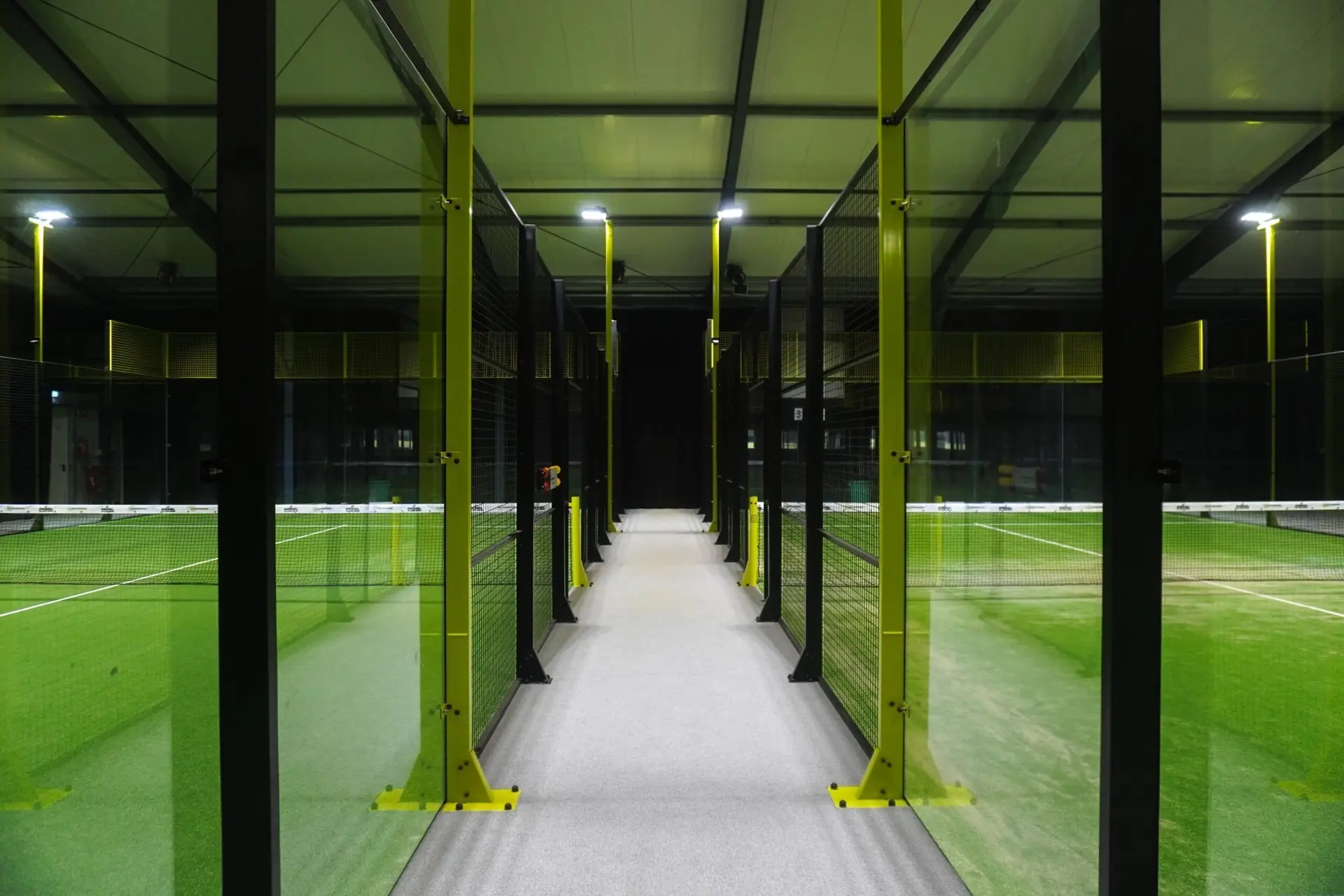 Beperken geluidsoverlast padelbanen