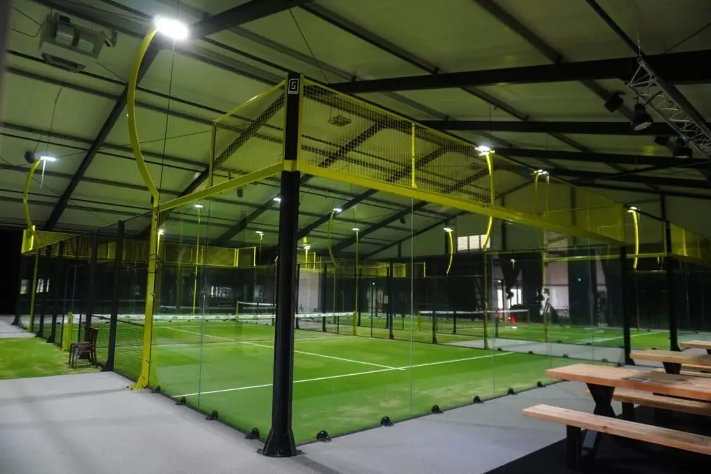 Panoramic padel court