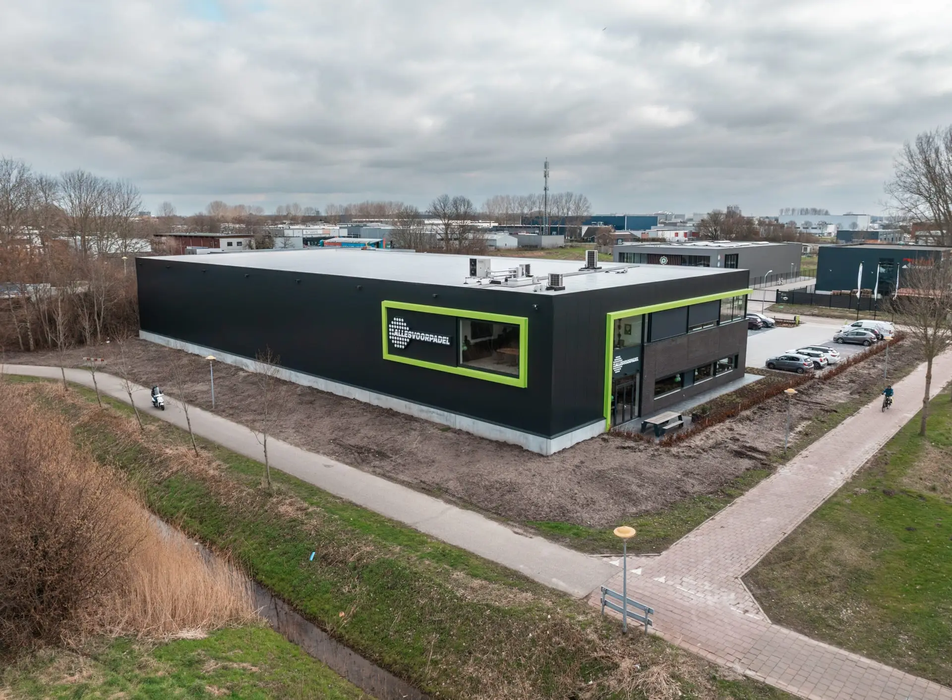 Opening nieuw kantoor Allesvoorpadel