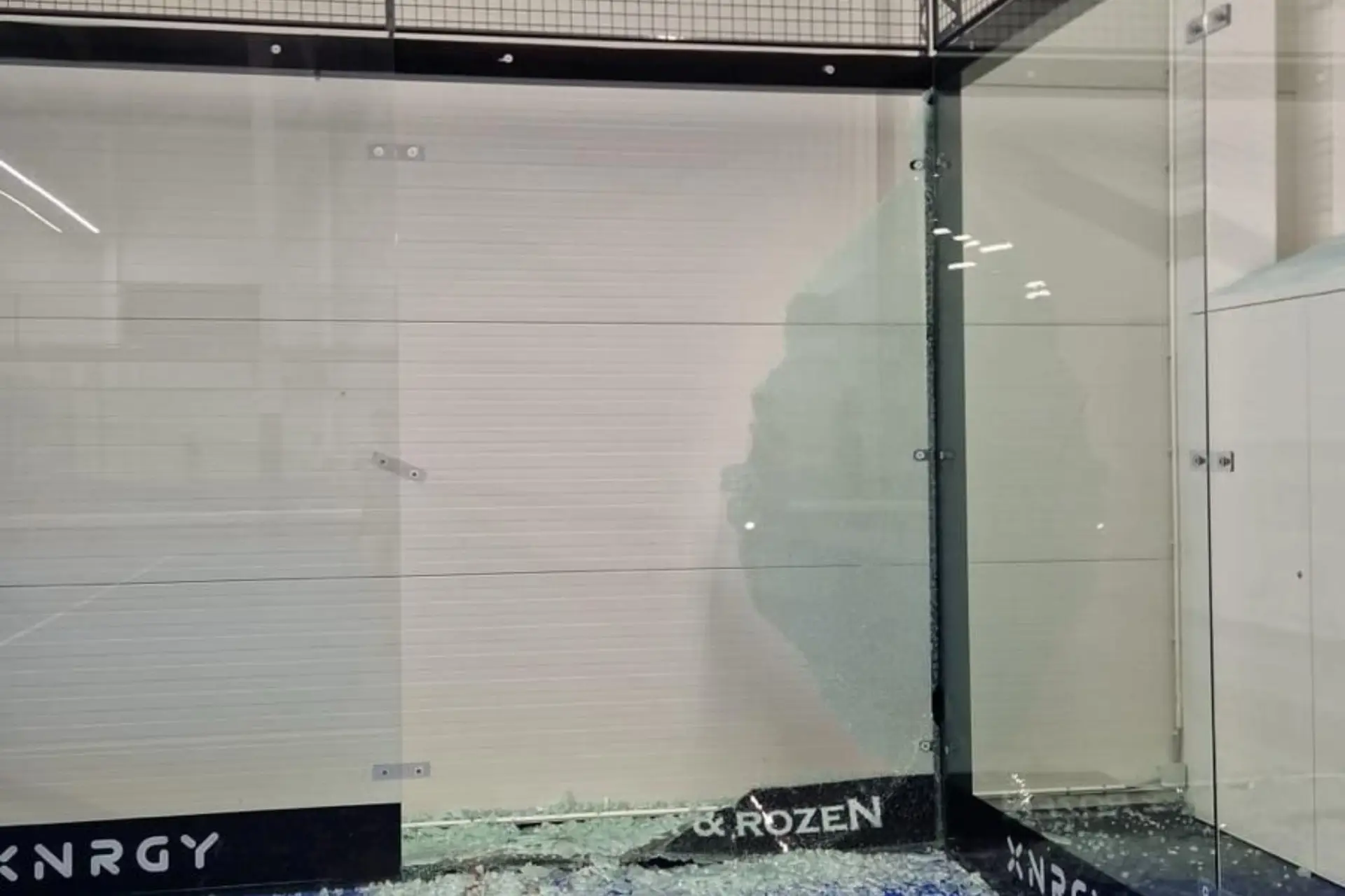 Wat kan er misgaan bij een padelbaan