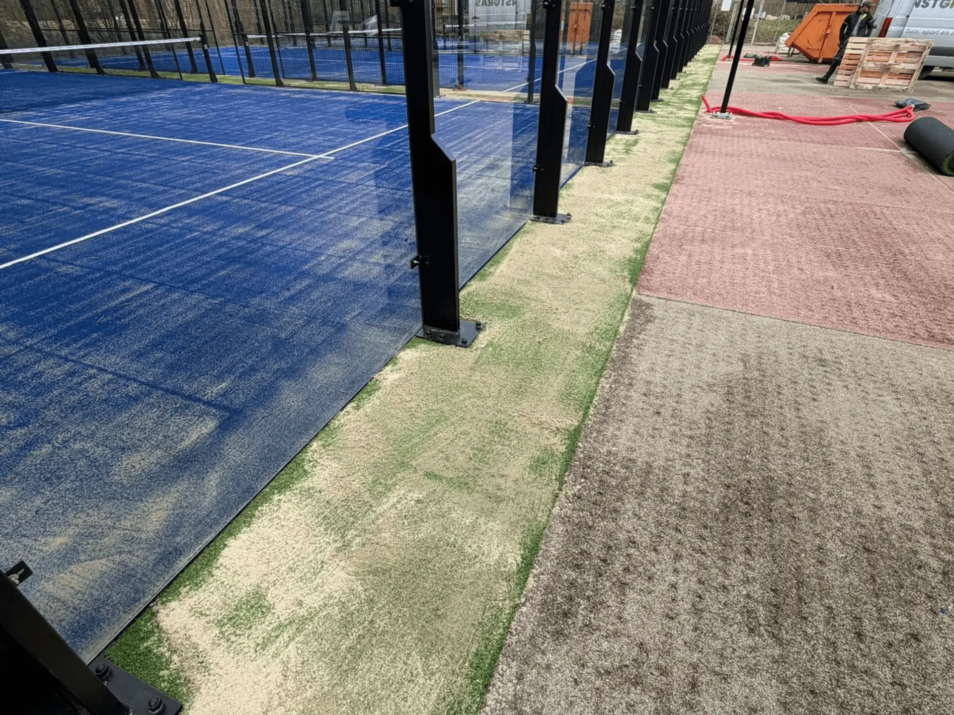 3 outdoor padelbanen van Pista Padel in Vlagtwedde (foto 3)