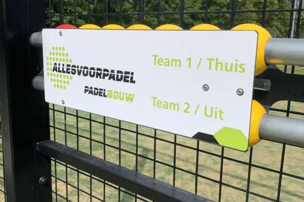 padel court scoreboard