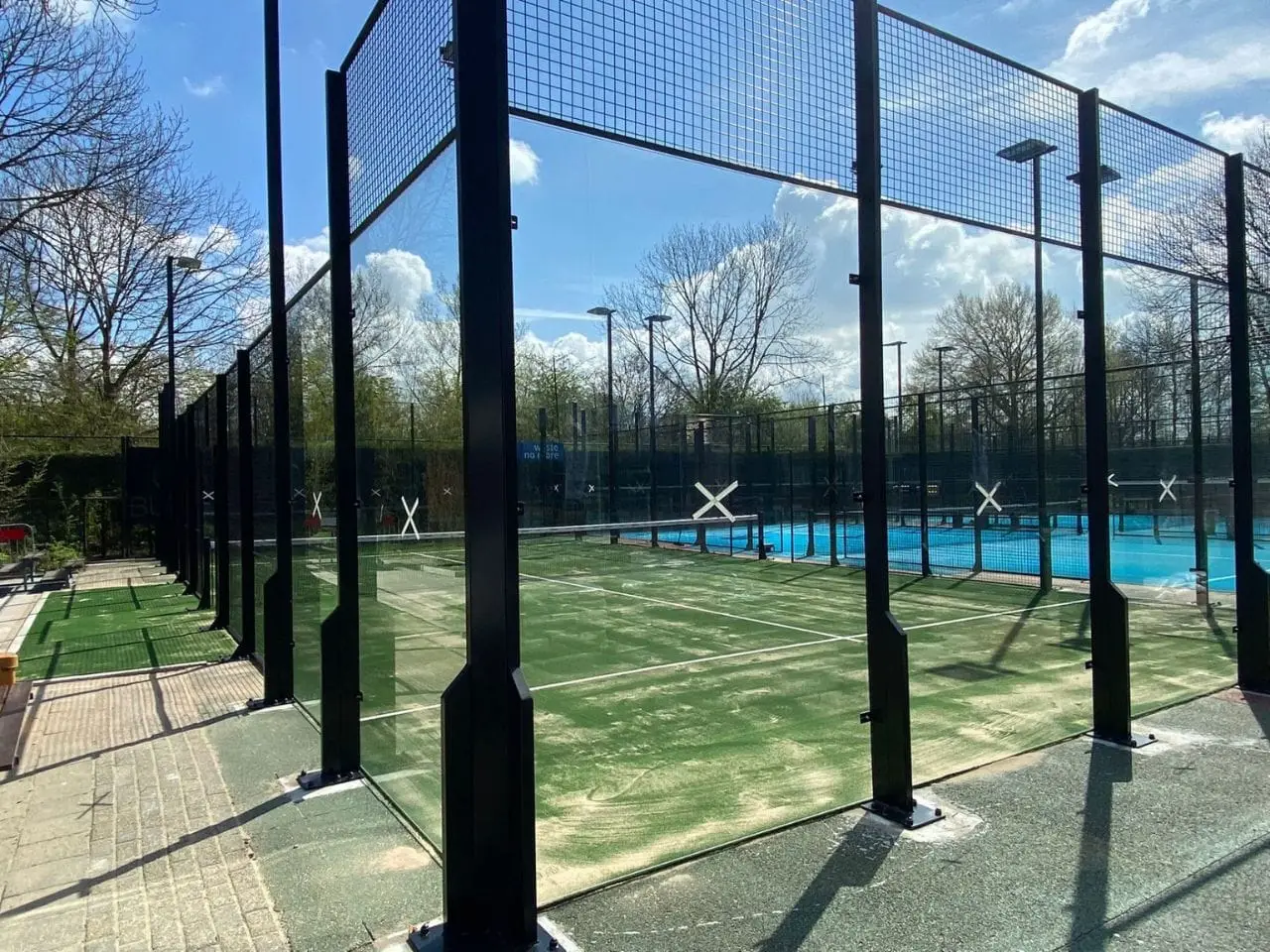 Padelbanen van TV Buytenwegh in Zoetermeer, aangelegd door Allesvoorpadel