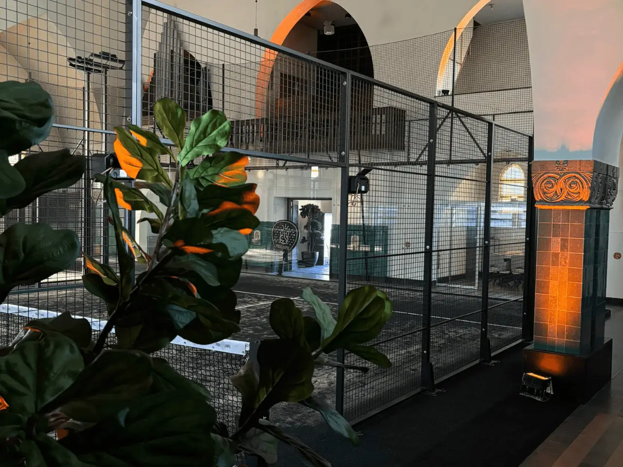 Padelbanen van Padelkapel in Oss, aangelegd door Allesvoorpadel
