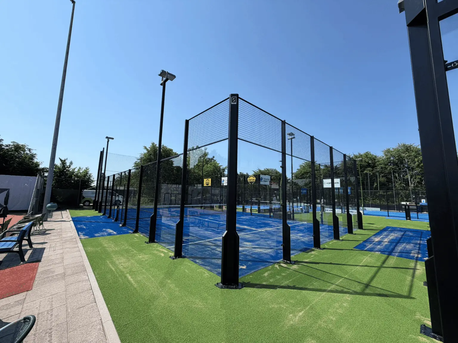 Padelbanen in Flevoland 10 Padelbanen van TPV Koriander in Almere, aangelegd door Allesvoorpadel